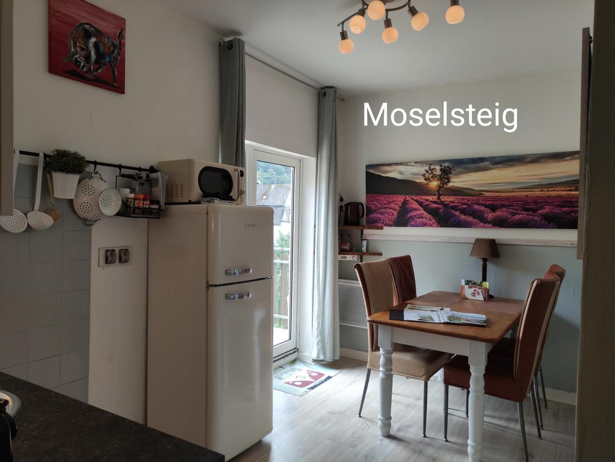 Ferienhaus Moselglueck Энкирх Экстерьер фото