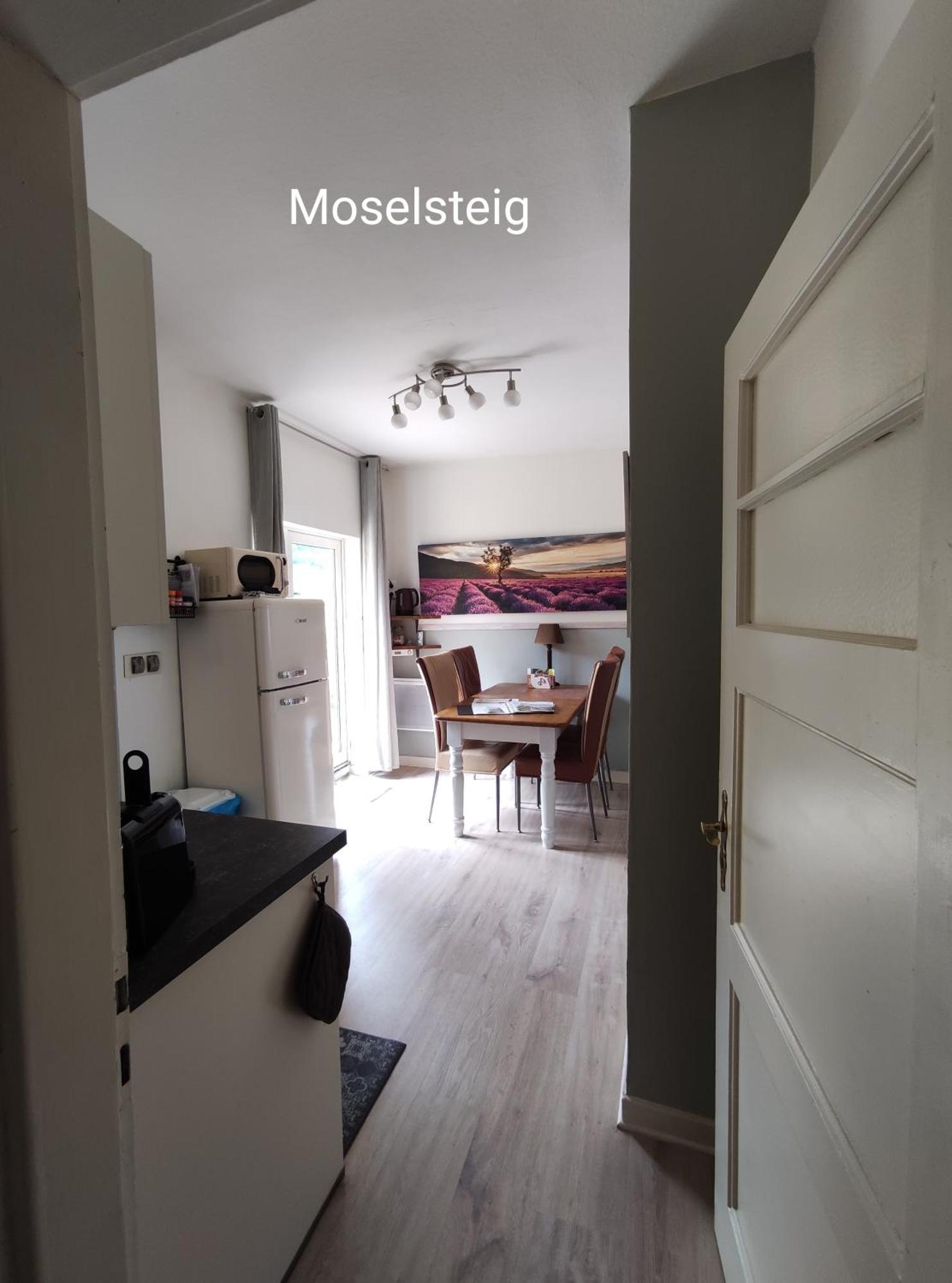 Ferienhaus Moselglueck Энкирх Номер фото
