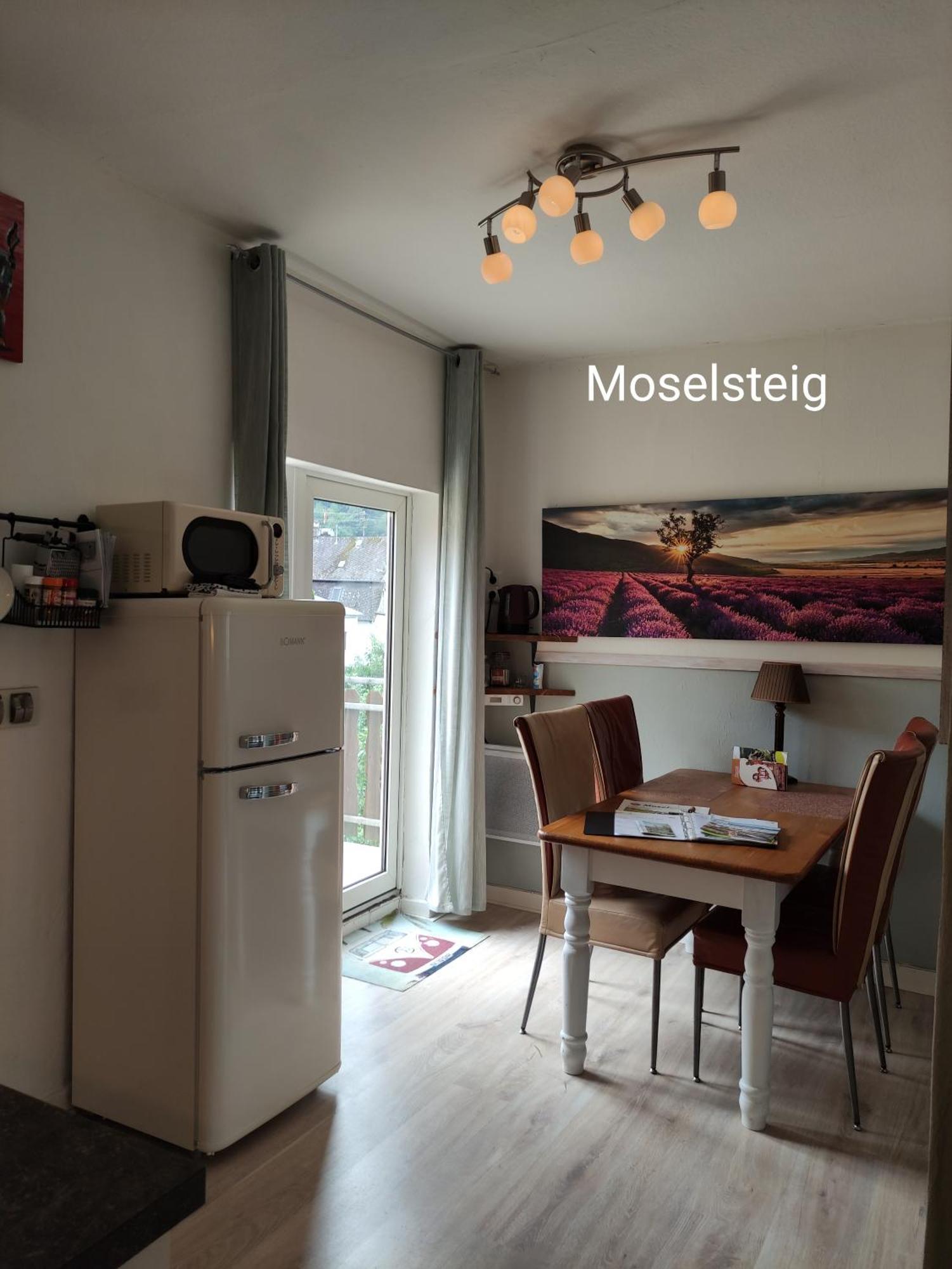 Ferienhaus Moselglueck Энкирх Номер фото